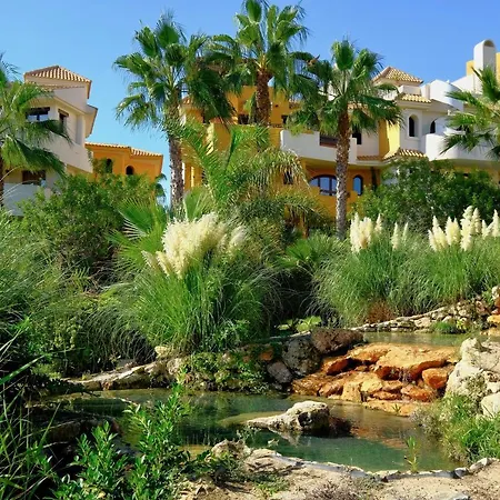Spacious Ground Floor Appartement *