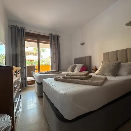 Spacious Ground Floor Appartement *